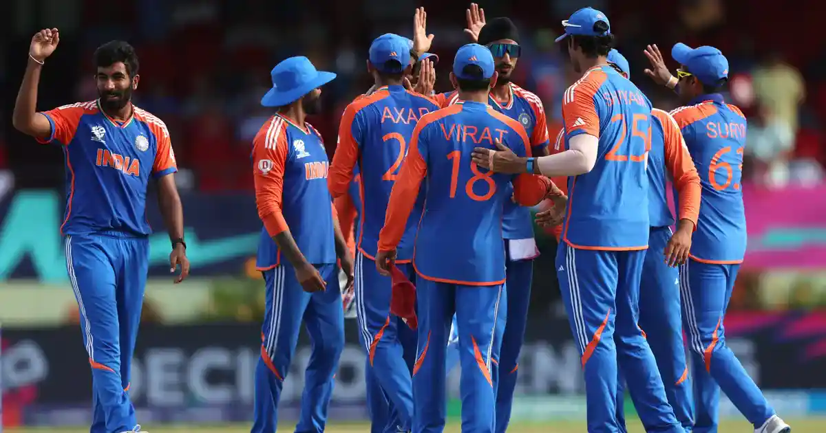 India Advanced into the Finals, Defeats England